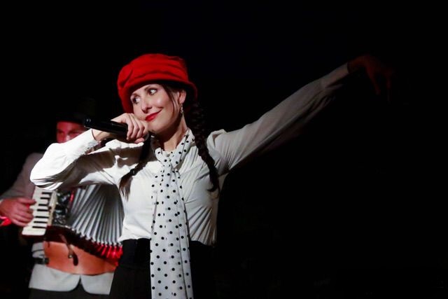 Blandine Baudouin - Chanteuse et comédienne